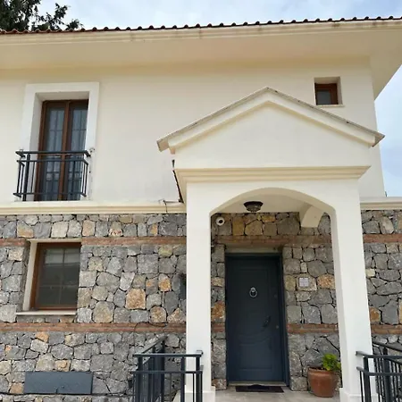 Orka Village 6. 3 Bedroom 펜션 *
